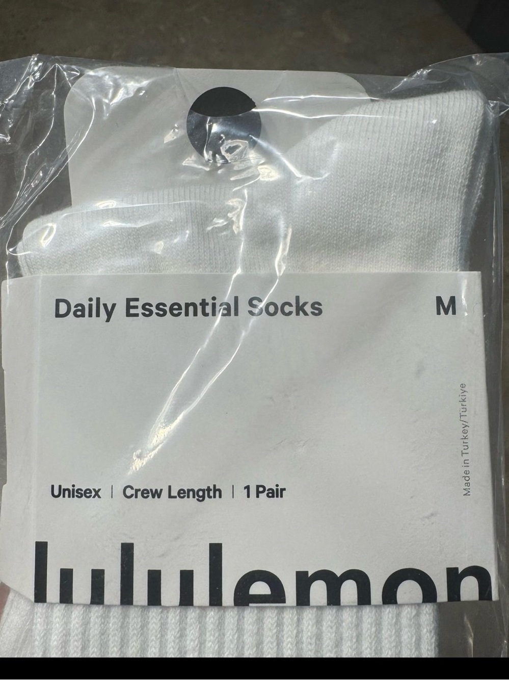 New Women’s Lululemon Athletica Socks
3 pairs Size Medium
Socks stretch - Picture 4 of 4